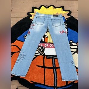 Stretchy blue jeans 👖